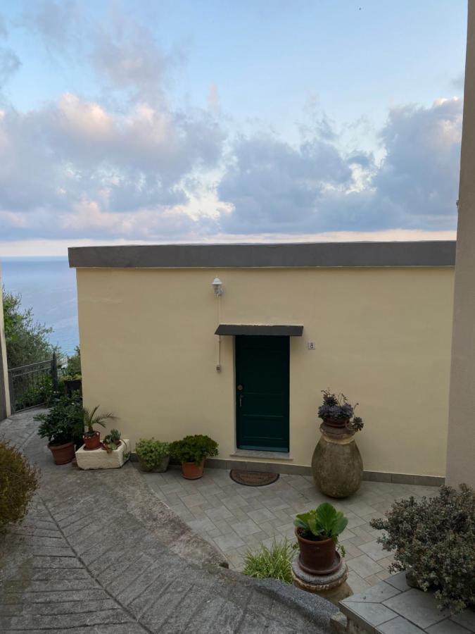 “Da Senso” Relax Nel Verde Vista Mare Finale Ligure Extérieur photo
